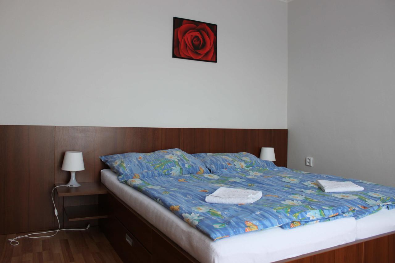 Privat Arcadia Apartment Podhajska Bagian luar foto